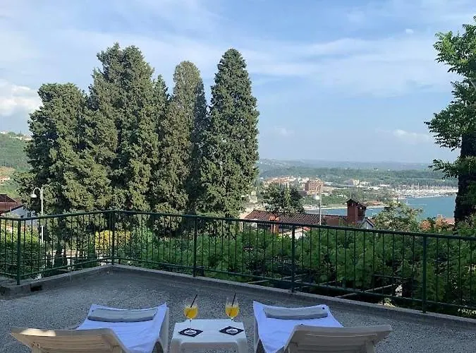 アパート Apartma Enej